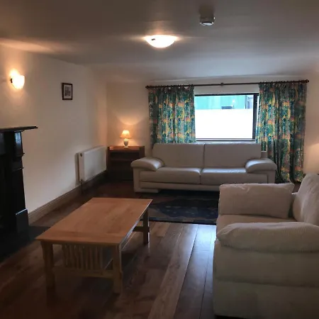 The Avenue Farmhouse * COUNTY WEXFORD